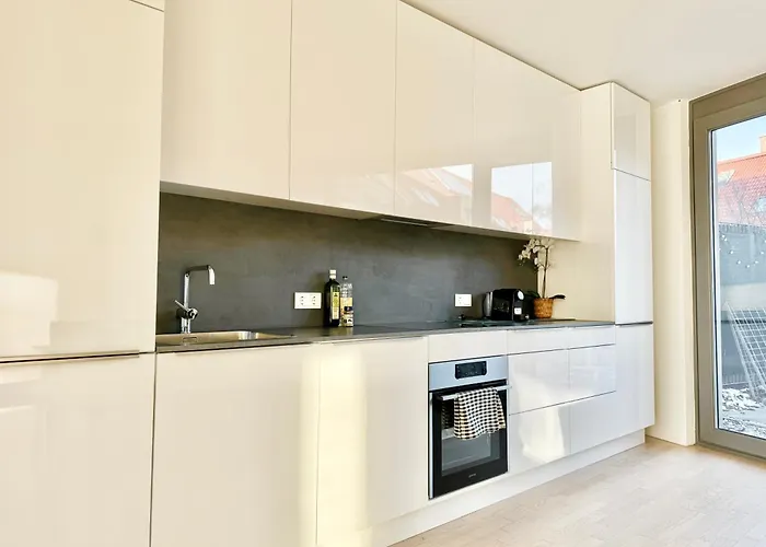 Apartament Modern With Free Parking