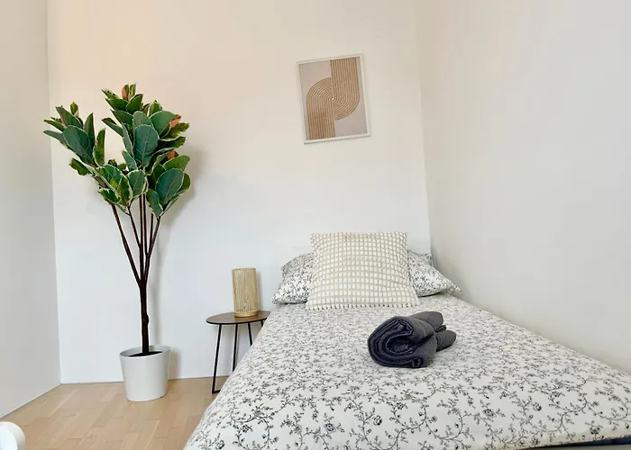 Apartament Modern With Free Parking *