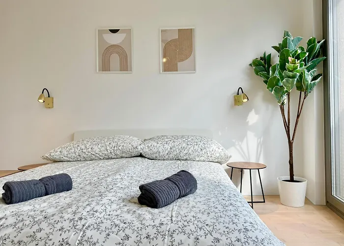 Apartament Modern With Free Parking *